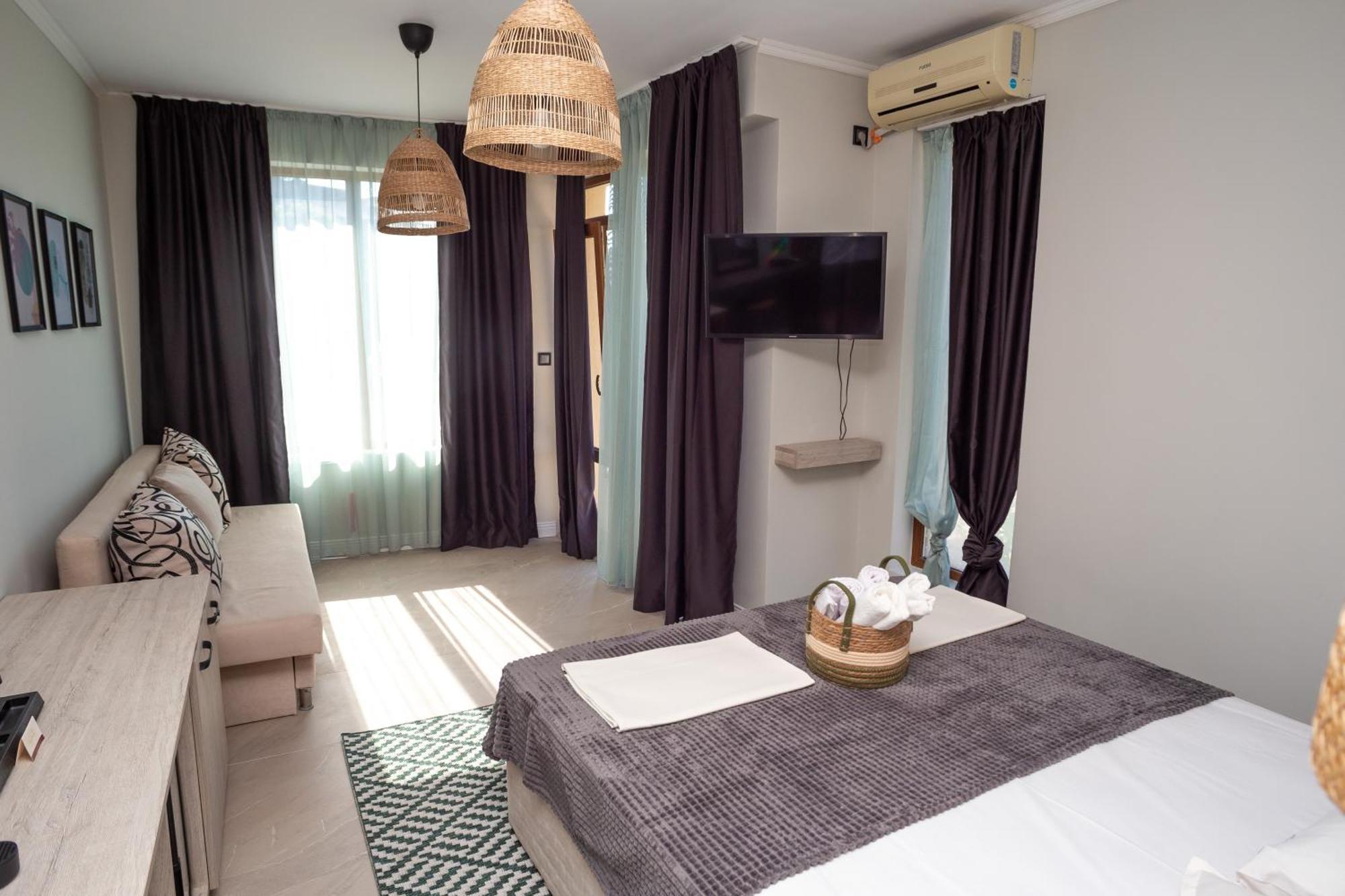 Salena Beach Hotel بريمورسكو المظهر الخارجي الصورة