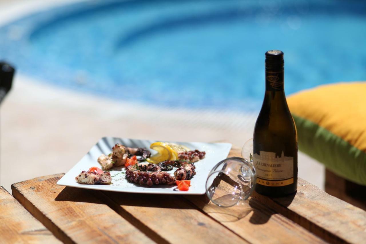 Salena Beach Hotel بريمورسكو المظهر الخارجي الصورة